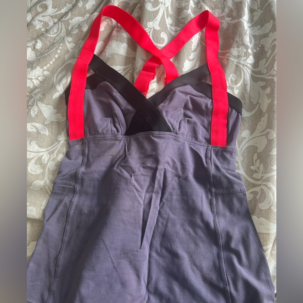 Community (Aritzia) Work Out Top Size XS